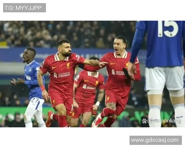 英超激战利物浦绝杀莱比锡补时进球引发争议判罚全场沸腾