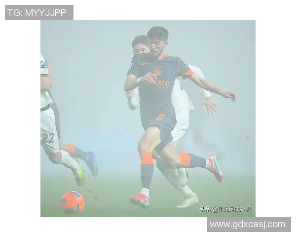 足总杯激战波尔图与国米握手言和精彩瞬间引发全场热烈反响