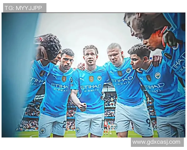 那不勒斯大胜多特蒙德4-0足总杯历史冷门引发全场震惊